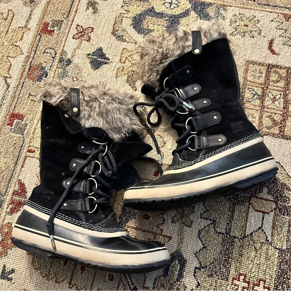 Sorel Joan of Arctic Waterproof Black Boots sz 9